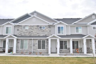 2251 S 1120 W in Logan, UT - Building Photo