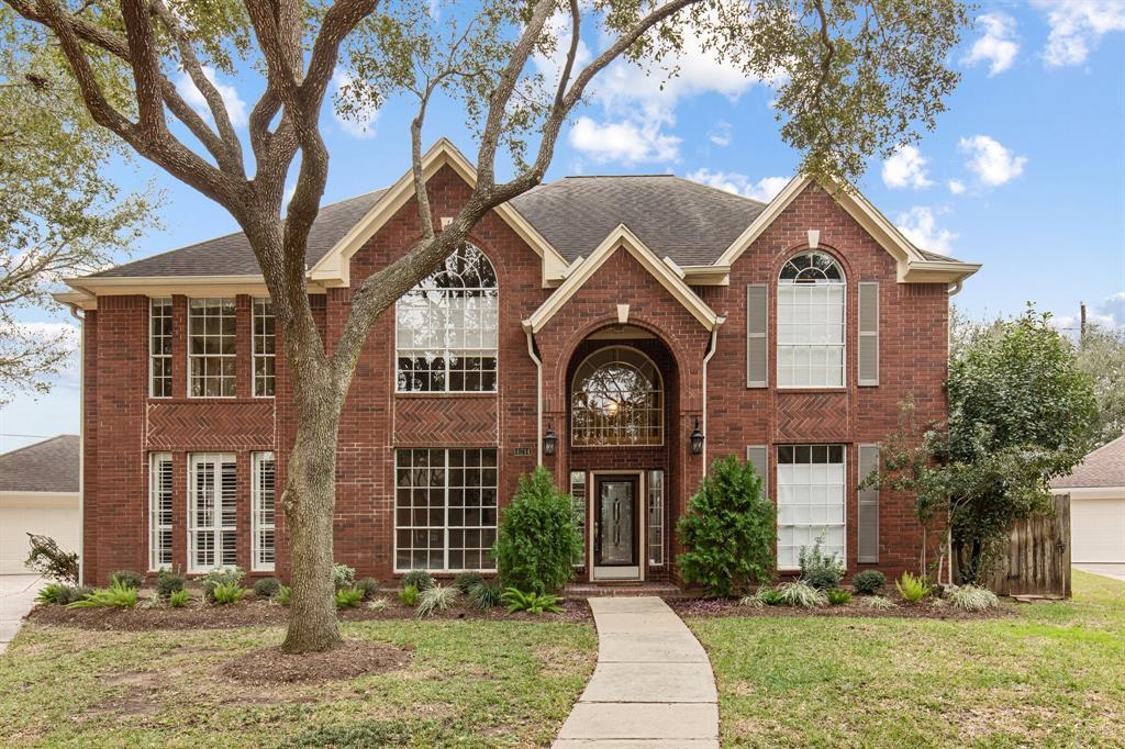 4214 Caroline Ct in Sugar Land, TX - Building Photo