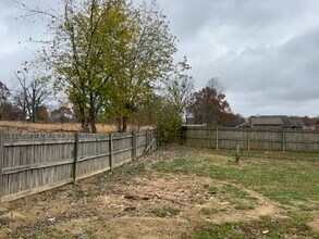 142 Alyene Dr in Stilwell, OK - Building Photo - Building Photo