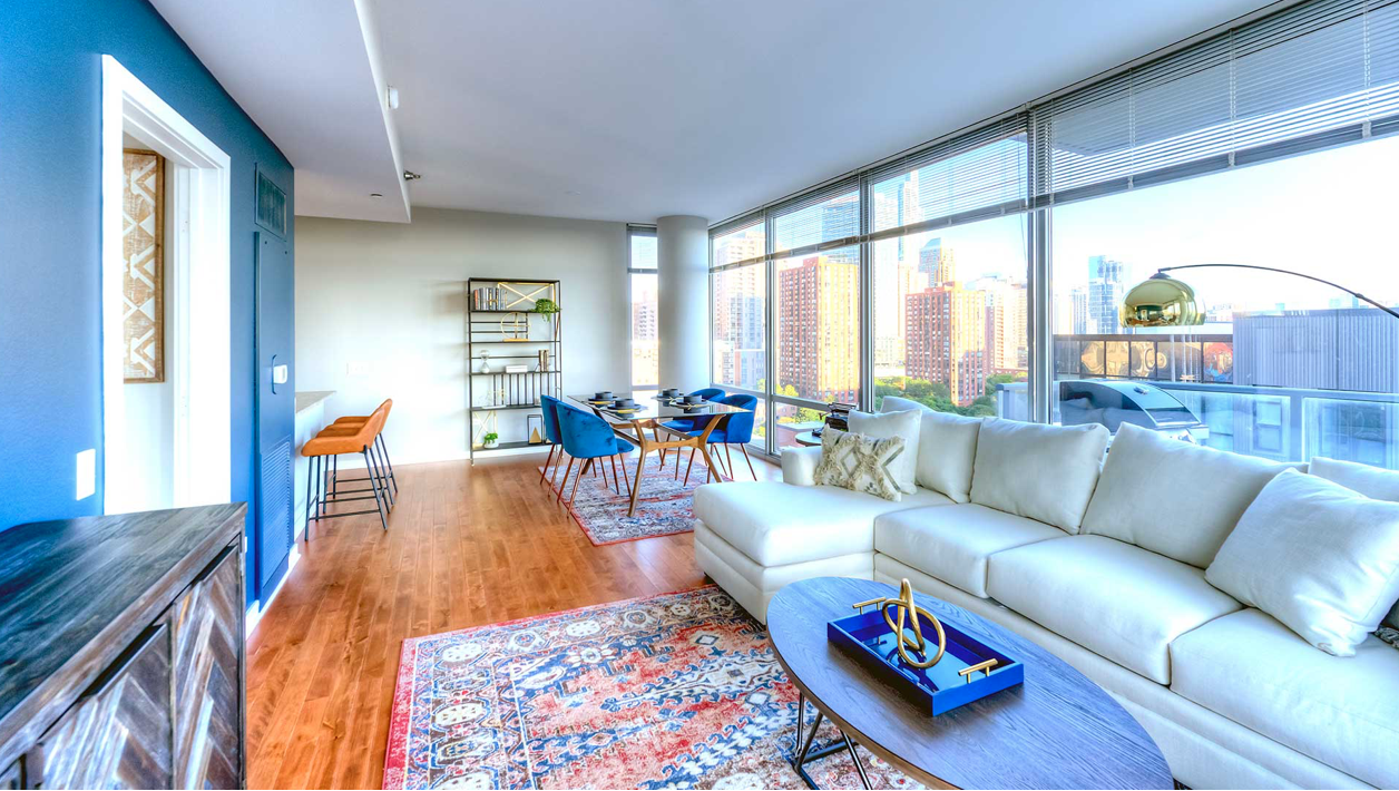 808 S Clark St in Chicago, IL - Building Photo