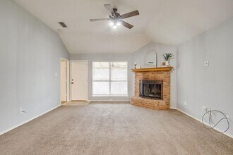 5712 Springtide Dr in Fort Worth, TX - Building Photo - Building Photo