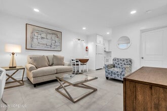 548 Ocean Blvd in Long Branch, NJ - Building Photo - Building Photo