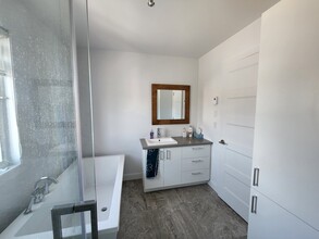 1352A-1352D Provancher Rue in Québec, QC - Building Photo - Interior Photo