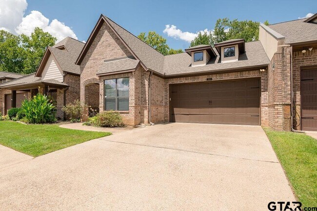 1857 Stonecrest Blvd in Tyler, TX - Building Photo - Building Photo