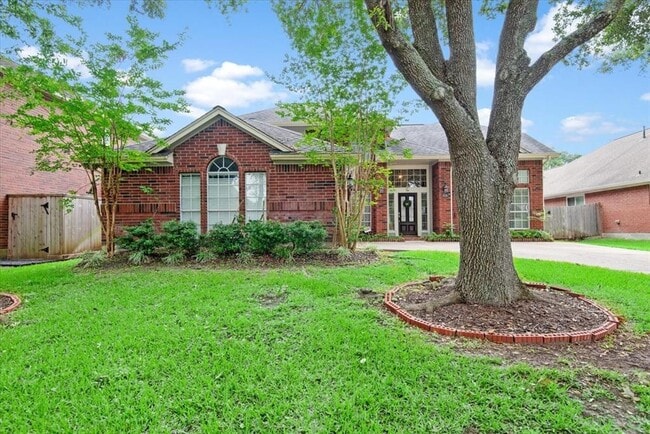 314 Trailwood Ct in Sugar Land, TX - Building Photo - Building Photo