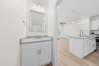 324 Kelly Rd in Valparaiso, FL - Building Photo - Building Photo