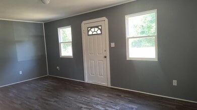 8900 Via Ln in Pine Bluff, AR - Building Photo - Building Photo