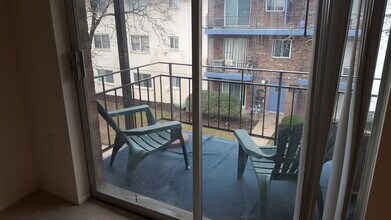 11378 Cherry Hill Rd, Unit 301 in Beltsville, MD - Building Photo - Building Photo