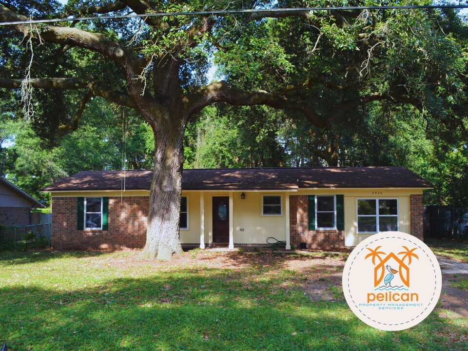 9930 Oak Haven Rd in Pensacola, FL - Building Photo