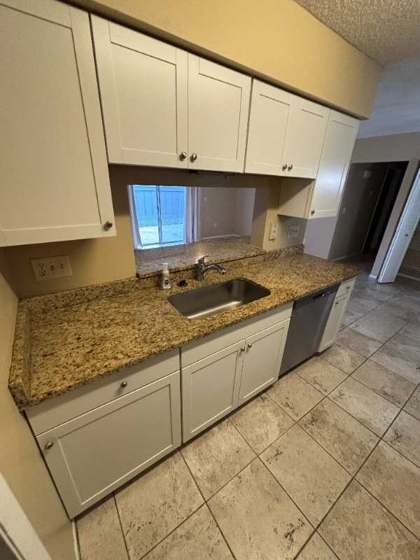 3999 NW Cinnamon Tree Cir, Unit 3999 in Jensen Beach, FL - Foto de edificio - Building Photo