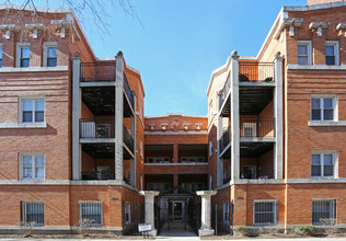 6922-24 N. Greenview Ave. in Chicago, IL - Building Photo - Building Photo