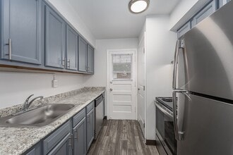 The Estates At Fernview in Cincinnati, OH - Foto de edificio - Building Photo