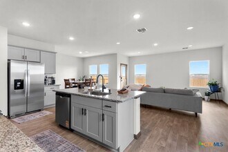 410 Kayden Pt in New Braunfels, TX - Building Photo - Building Photo