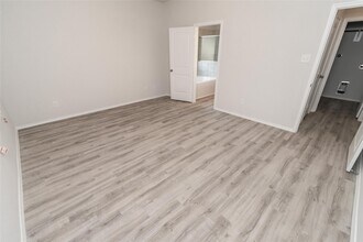 21630 Tea Tree Olive Pl in Porter, TX - Building Photo - Building Photo