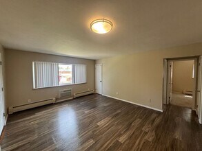 1320 Ammons St in Lakewood, CO - Building Photo - Building Photo