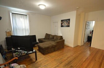 25 Pratt St, Unit 2 in Boston, MA - Building Photo - Building Photo