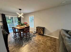 420 Evergreen Dr in Lake Ozark, MO - Building Photo - Building Photo