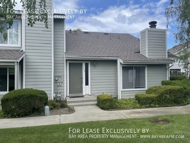 property at 755 Vespucci Ln