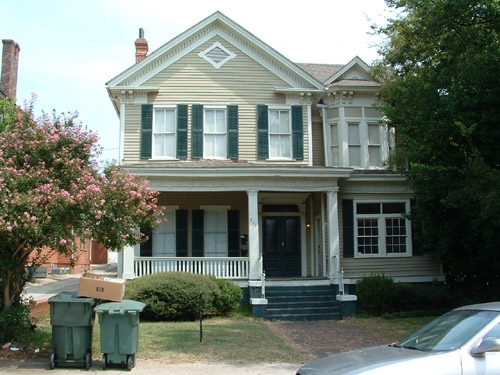 843 Cherry St in Macon, GA - Foto de edificio