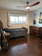 7010 Dennison St in San Diego, CA - Foto de edificio - Building Photo