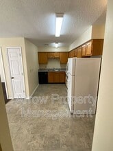 1015 14th St in Wamego, KS - Building Photo - Building Photo