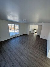 333 Wylie Ave in Clairton, PA - Building Photo - Building Photo