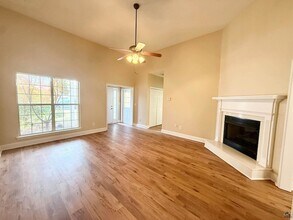 200 Vining Way in Byron, GA - Building Photo - Building Photo