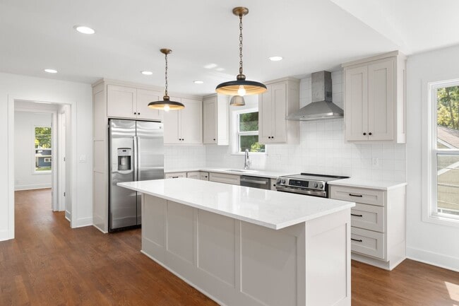 property at 7704-7712 Main St