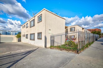 2045 Judson St in Los Angeles, CA - Building Photo - Building Photo