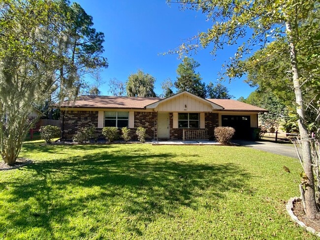 property at 980 White Cir