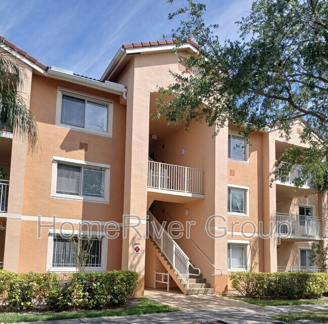 261 SW Palm Dr in Port St. Lucie, FL - Building Photo - Building Photo
