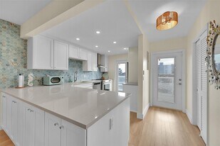 2731 NE 14th Street Causeway, Unit 421 in Pompano Beach, FL - Building Photo