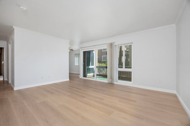 property at 17199 W Bernardo Dr