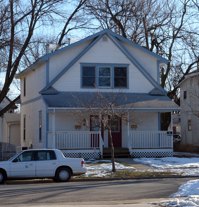 1355 24th St in Des Moines, IA - Building Photo - Building Photo