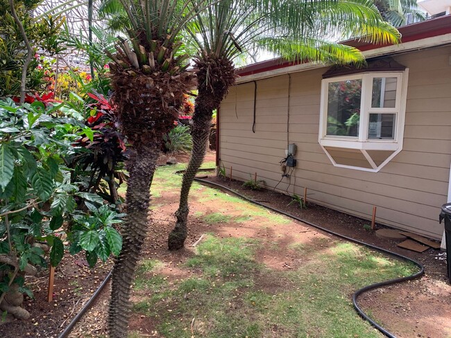 7 Hui Rd E in Lahaina, HI - Building Photo - Building Photo