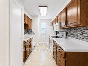 14443 N Pennsylvania Ave in Oklahoma City, OK - Building Photo - Building Photo