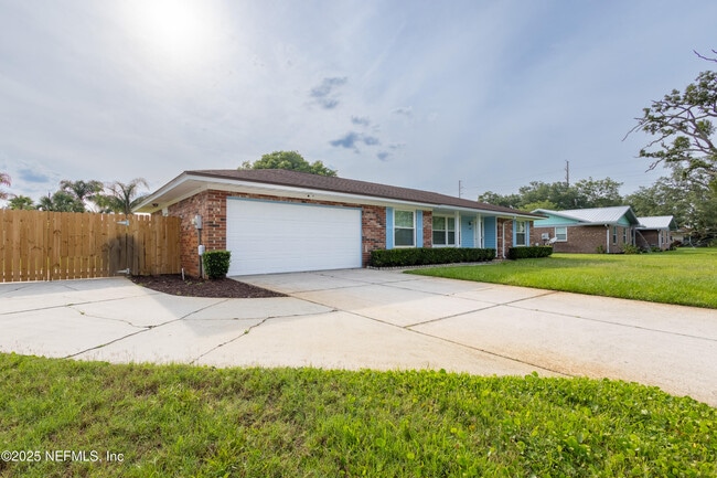 2420 Blackbeard Dr in Jacksonville, FL - Building Photo - Building Photo
