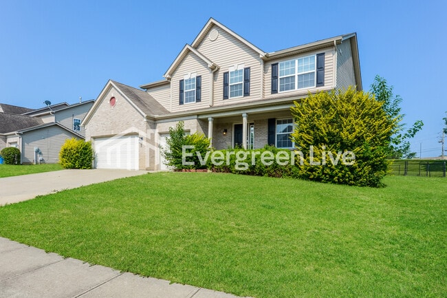 1120 Sedgehill Ln in Indianapolis, IN - Building Photo - Building Photo