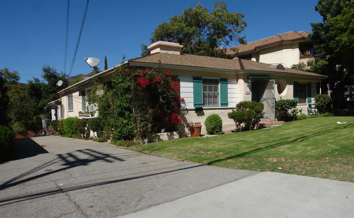 1801 Verdugo Rd in Glendale, CA - Building Photo