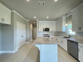 22846 Balsam Dr in Denham Springs, LA - Building Photo - Building Photo