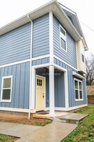 3209 Bikers Path Wy in Knoxville, TN - Building Photo