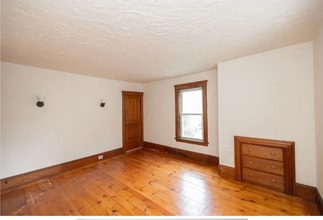 9 Englewood Ave, Unit Rooms in Worcester, MA - Building Photo - Building Photo