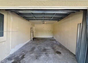 1209 NW 27th Ave in Pompano Beach, FL - Building Photo - Building Photo