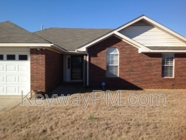property at 124 Summerfield Cir