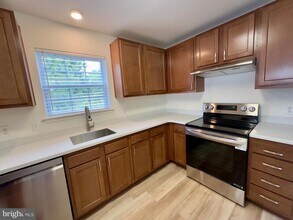 28 Sequoia Dr in Berlin, NJ - Building Photo - Building Photo