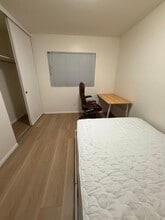 750 Kostner Dr in San Diego, CA - Foto de edificio - Building Photo