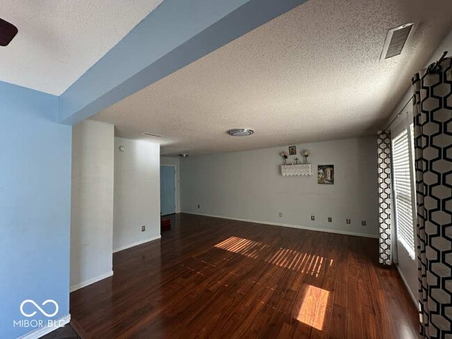 6424 Alonzo Dr in Indianapolis, IN - Building Photo - Building Photo