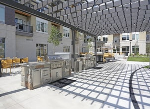 50 Front in Binghamton, NY - Foto de edificio - Building Photo