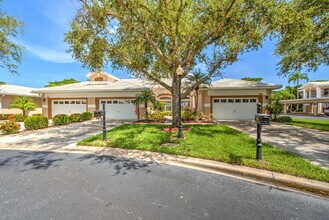 8658 Patty Berg Ct in Ft. Myers, FL - Building Photo - Building Photo