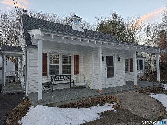 property at 276 Dunnlea Rd